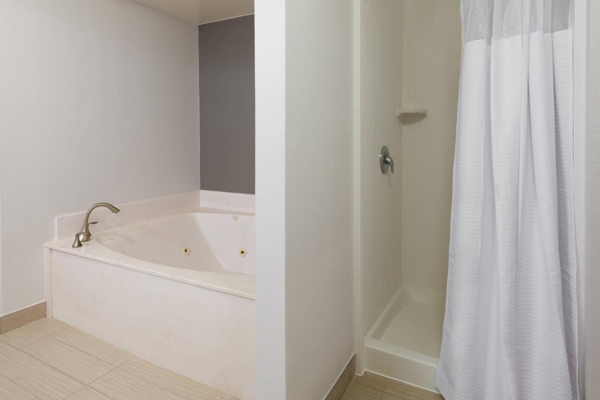 Courtyard By Marriott Wilmington/Wrightsville Beach Dış mekan fotoğraf